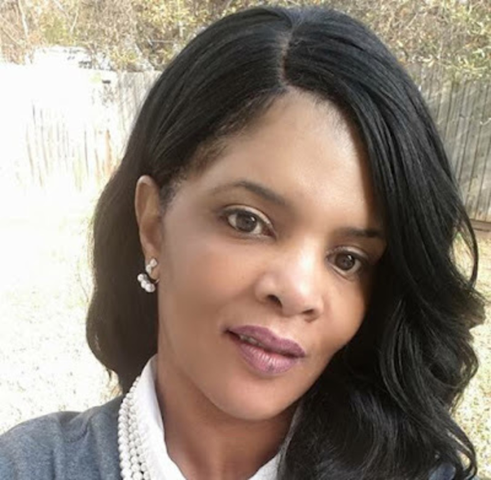 Meet your Posher, Sharon
